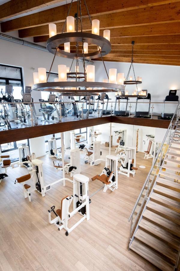 Monte Mare Sauna-Spa-Sports-Hotel Andernach Buitenkant foto
